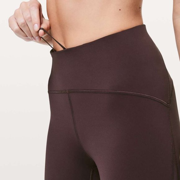 Strength & Sweat Crop *23" - Picture 5 of 8